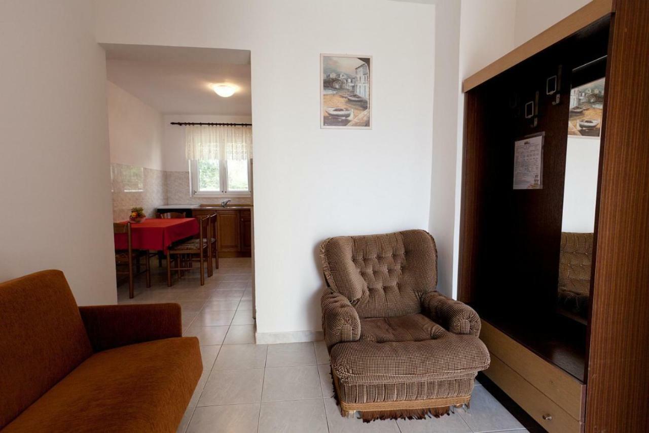 Apartment Karagic *