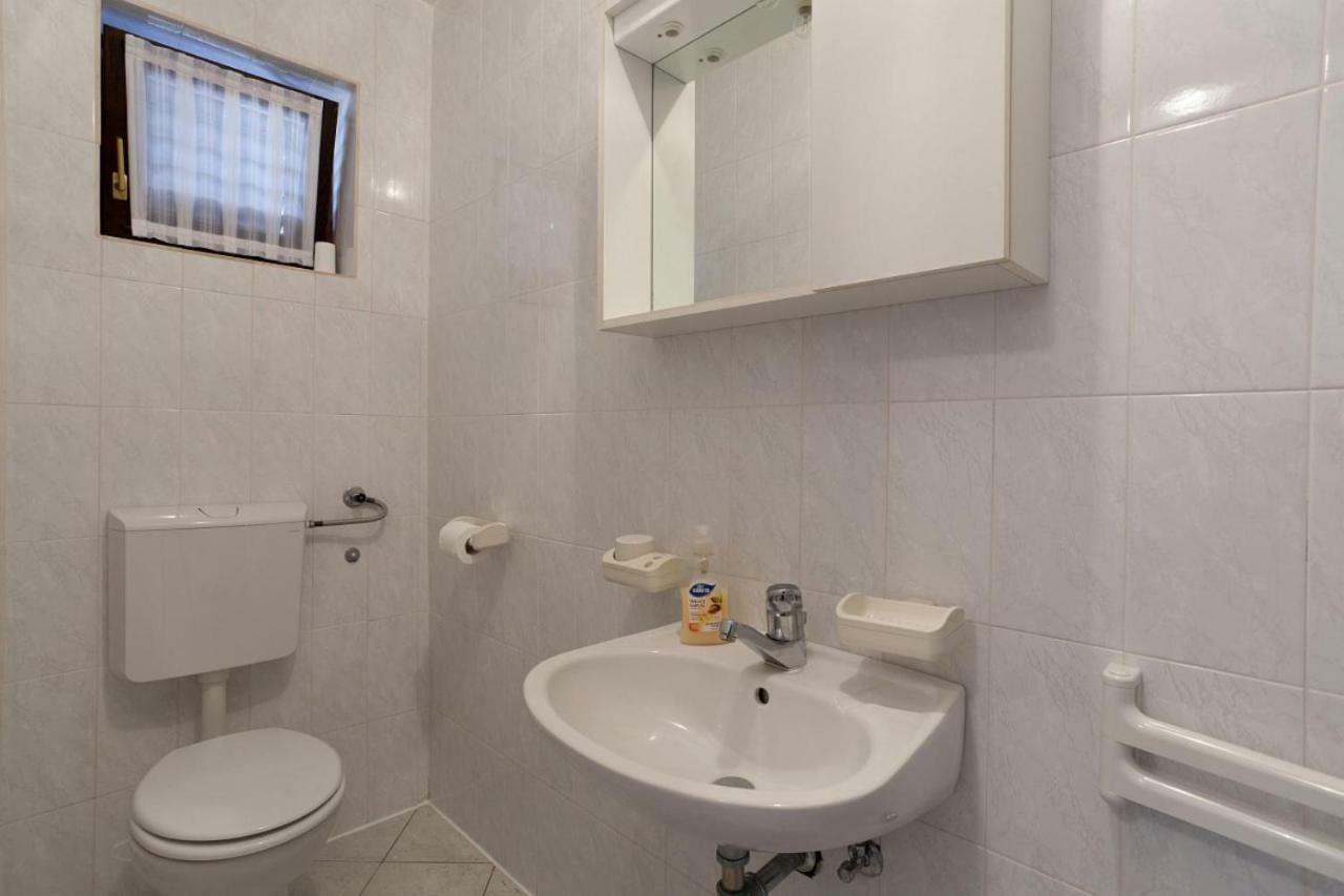 Apartment Karagic *